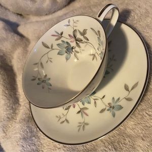 1950’s VINTAGE COLLECTABLE Noritake China Tea Cup and Saucer. Hand printed 4pc
